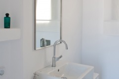 The bathroom on the first floor