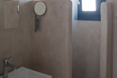 The bathroom on the first floor